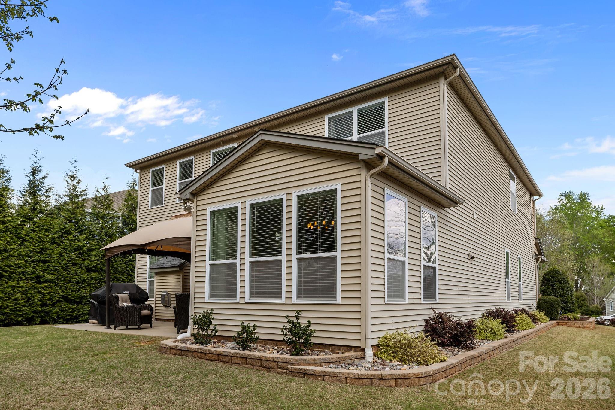 Shelly Woods - Residential