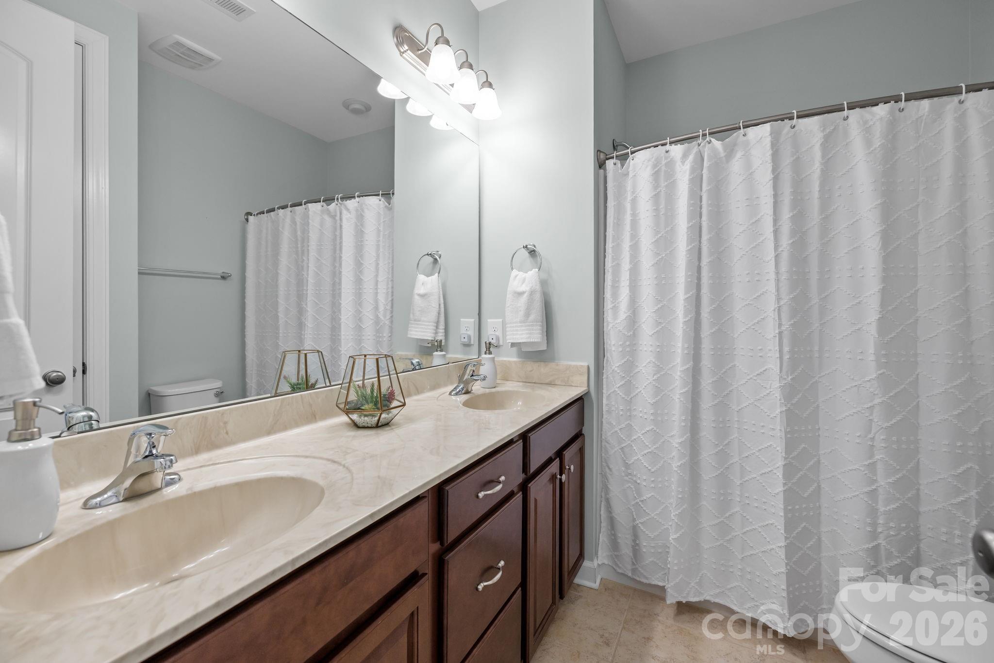 Shelly Woods - Residential