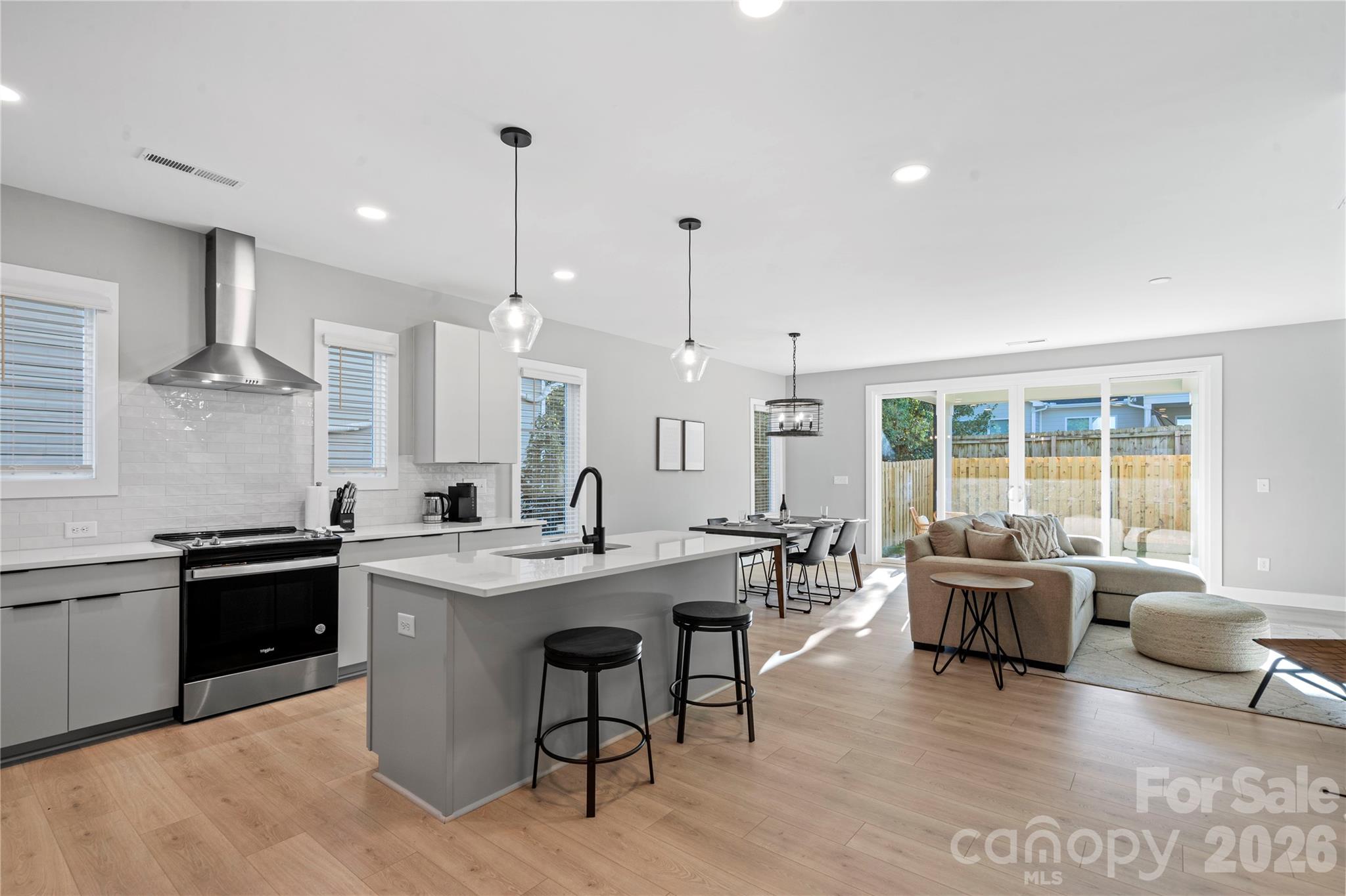 3833 Ellenwood Place