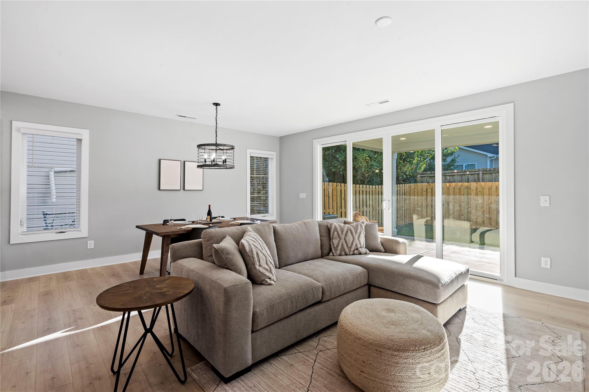 3833 Ellenwood Place