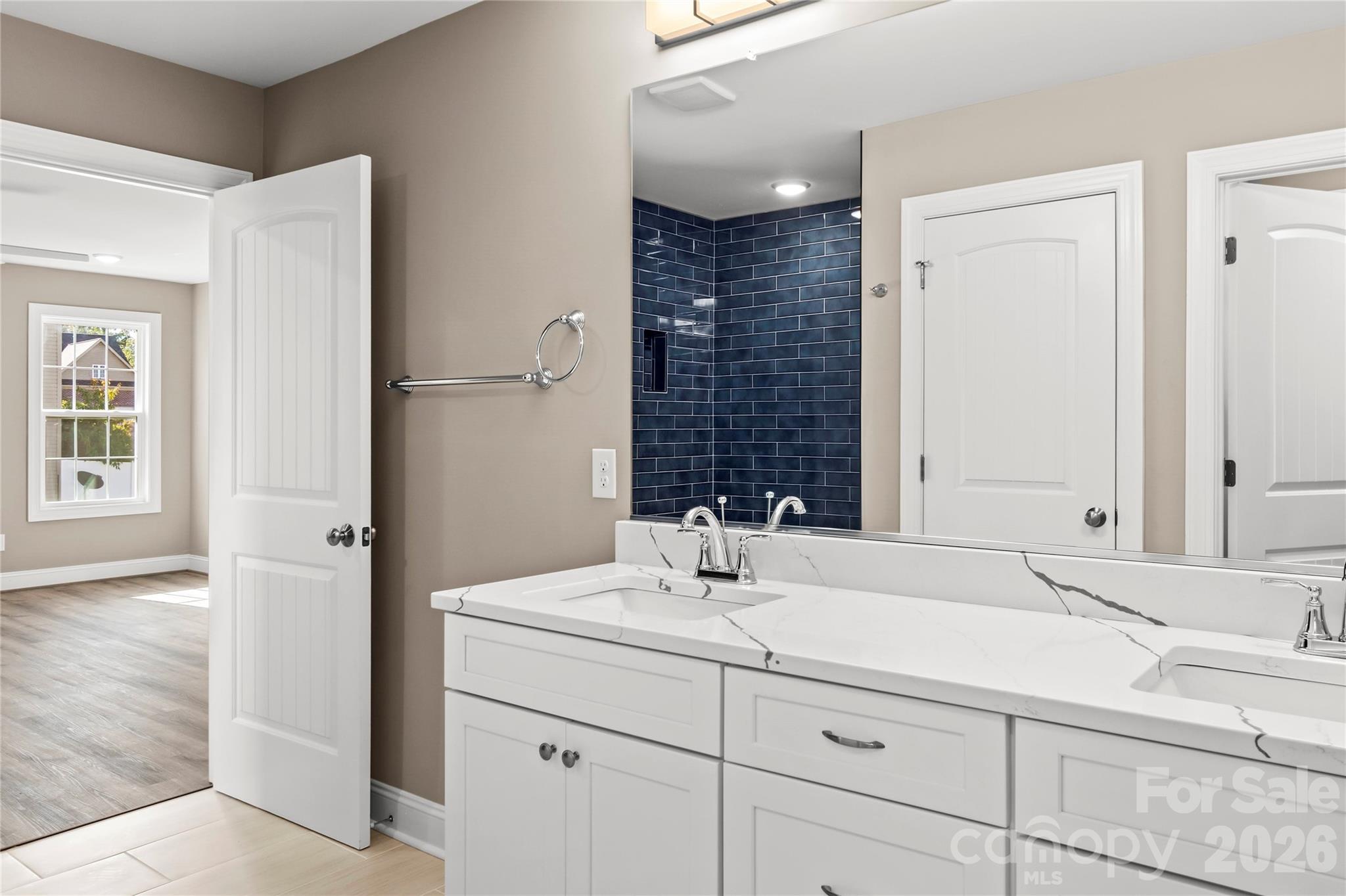 Eland Cove - Residential