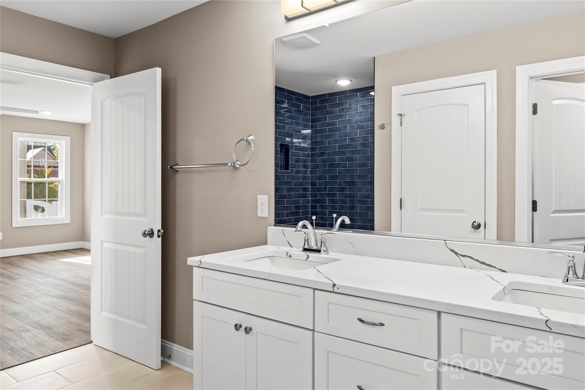 Eland Cove - Residential