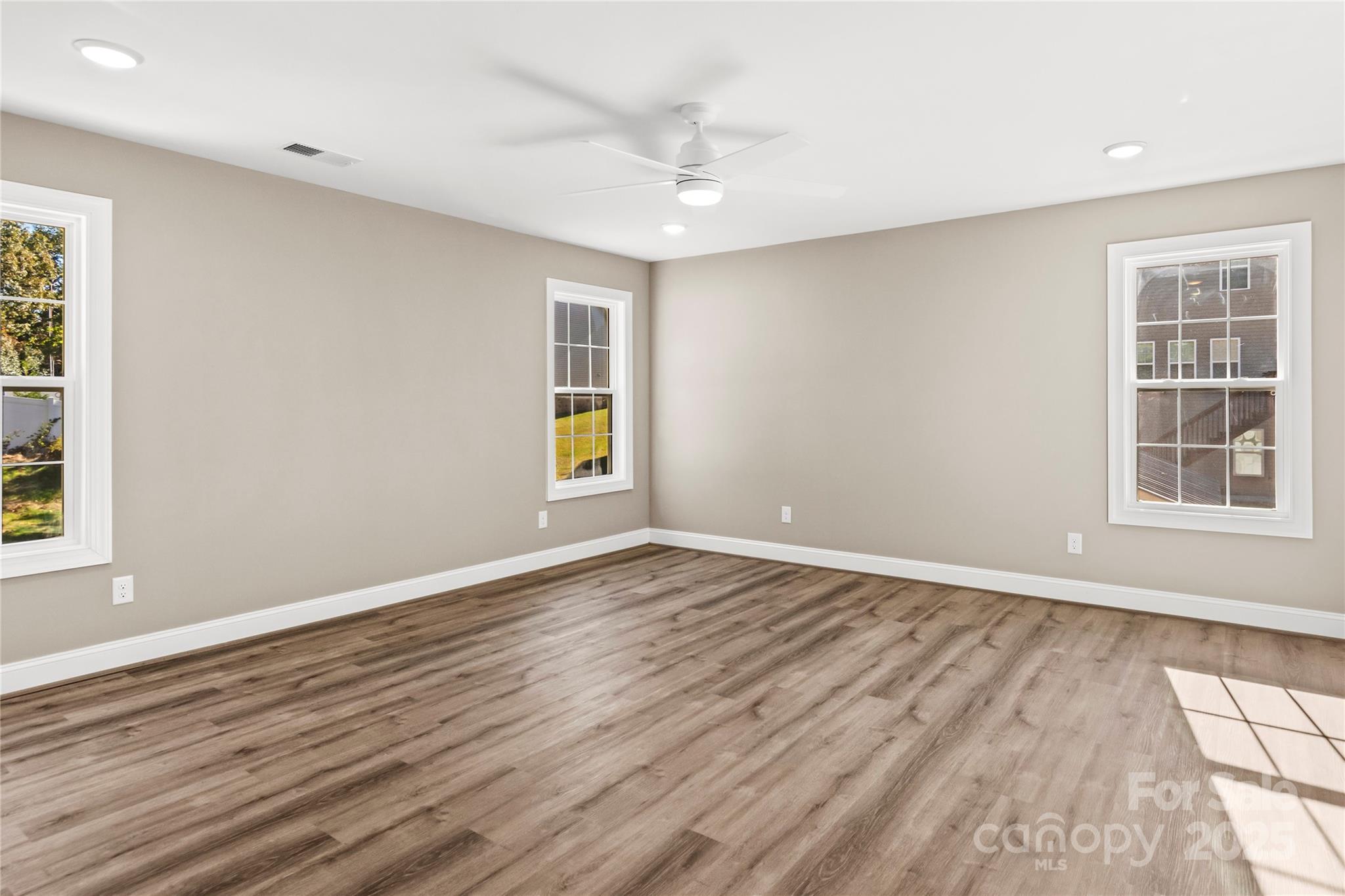 Eland Cove - Residential