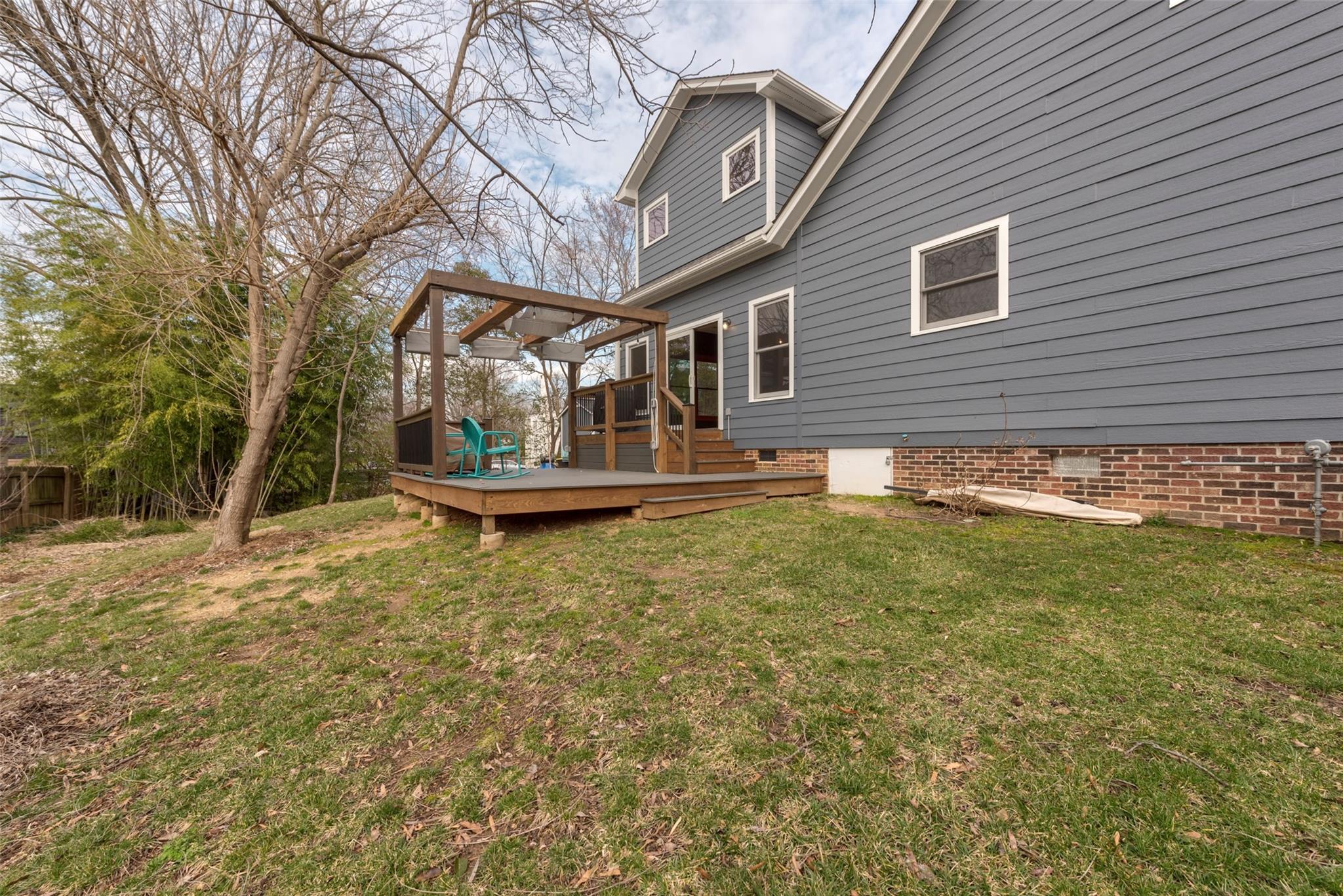 The Arts District - Residential Lease