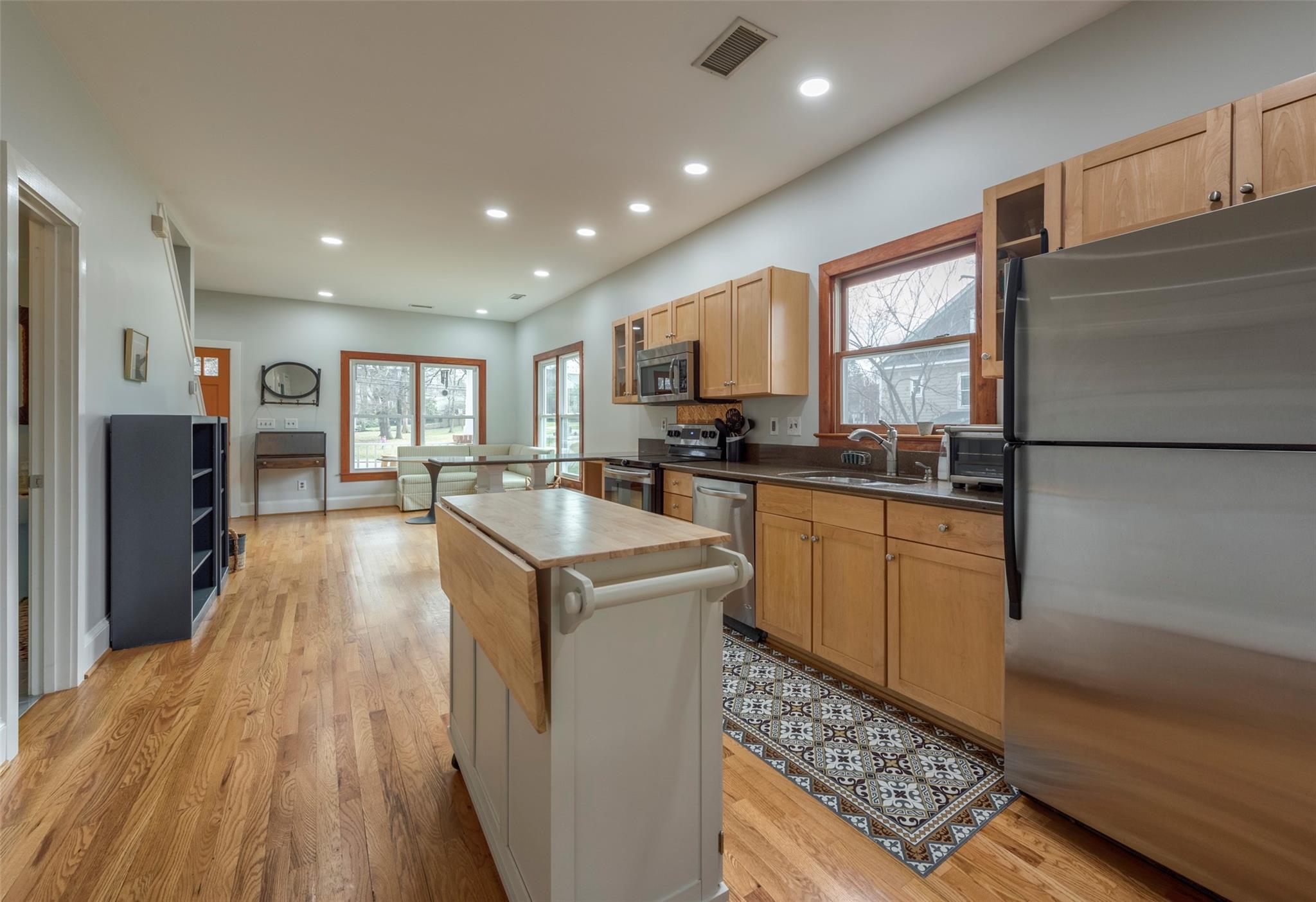 The Arts District - Residential Lease