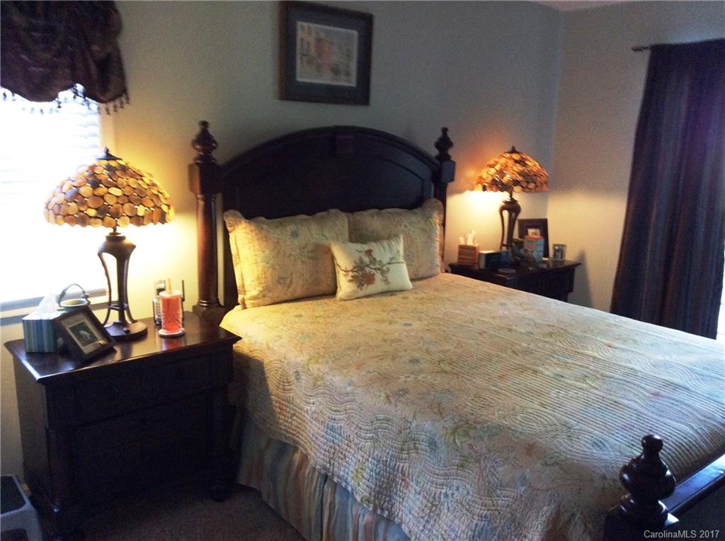 The Oaks - Residential