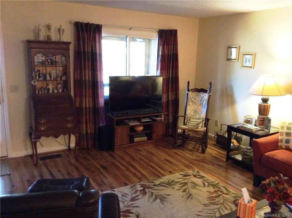 The Oaks - Residential