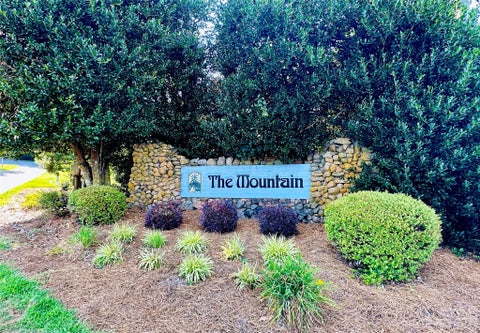 Photo for 557 Spanish Oak Lane