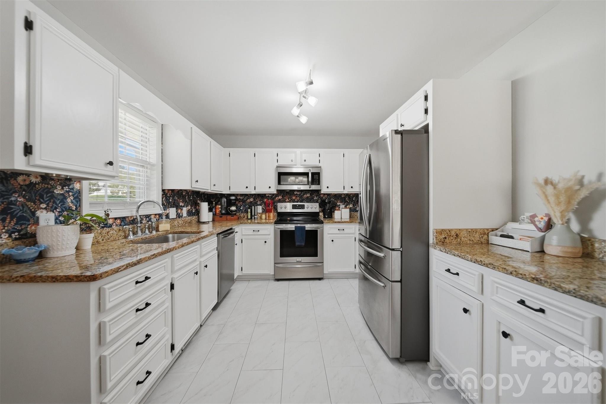 Lake View Acres - Residential