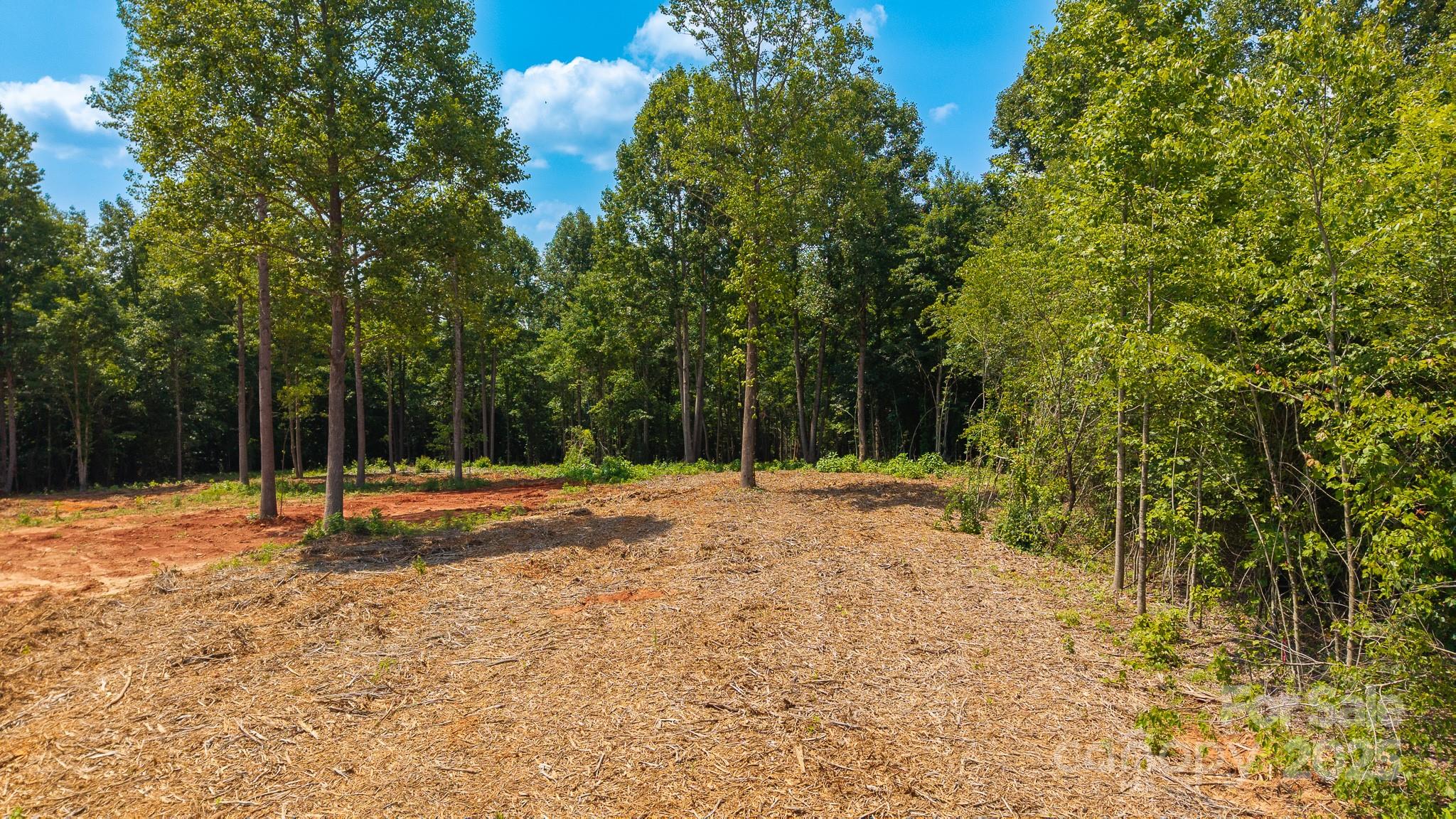 1853 Hill River Road 1