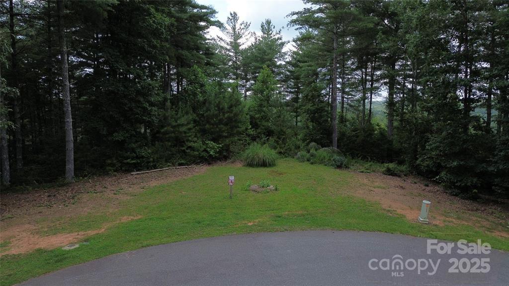 1233 Lakeside Way NW 8