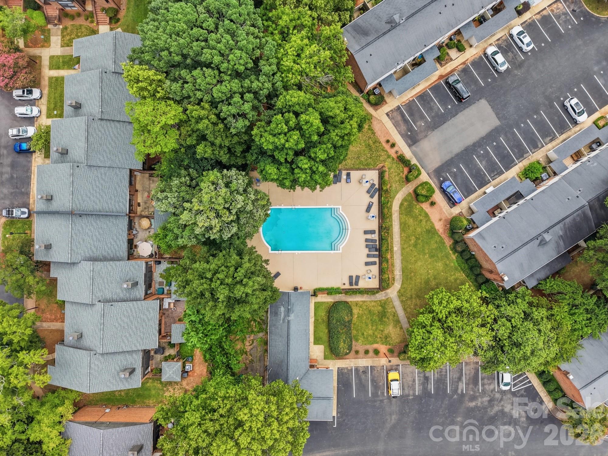 5901 Quail Hollow Road B