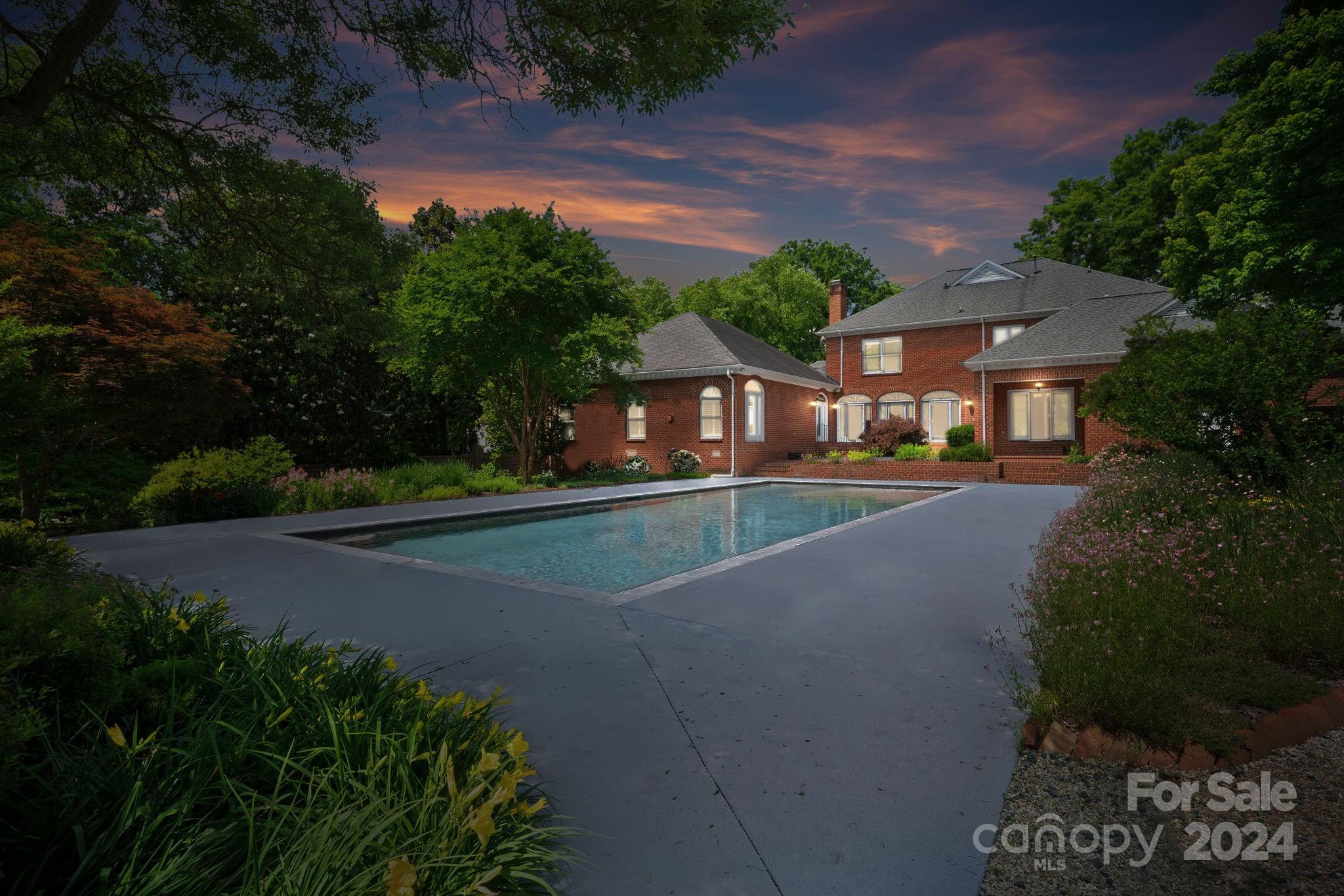 Royden - Residential