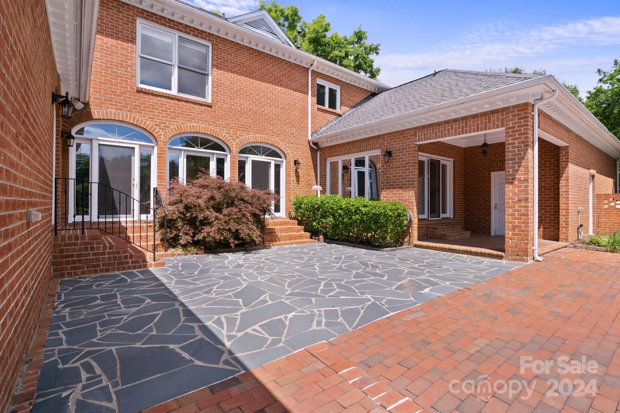 Royden - Residential