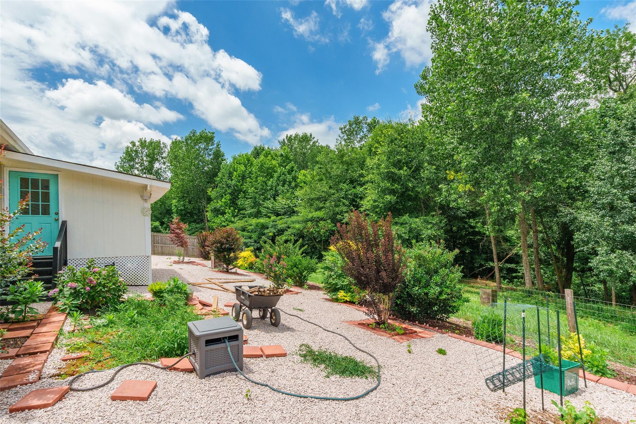 Faulkner Ridge - Residential