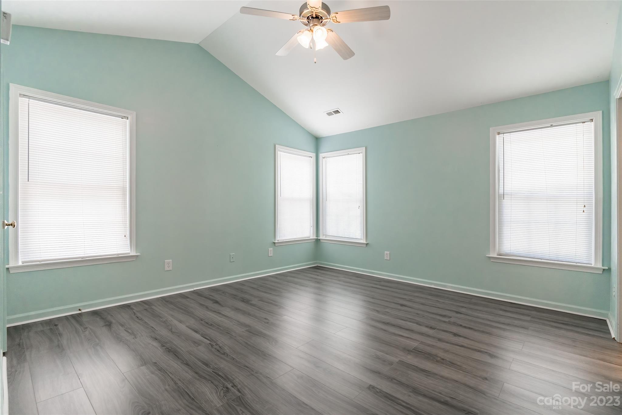 Faulkner Ridge - Residential