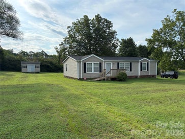 93 Ervin Lane Hiddenite NC 28636