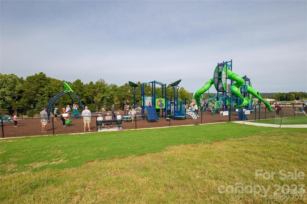 Riverwalk - Residential