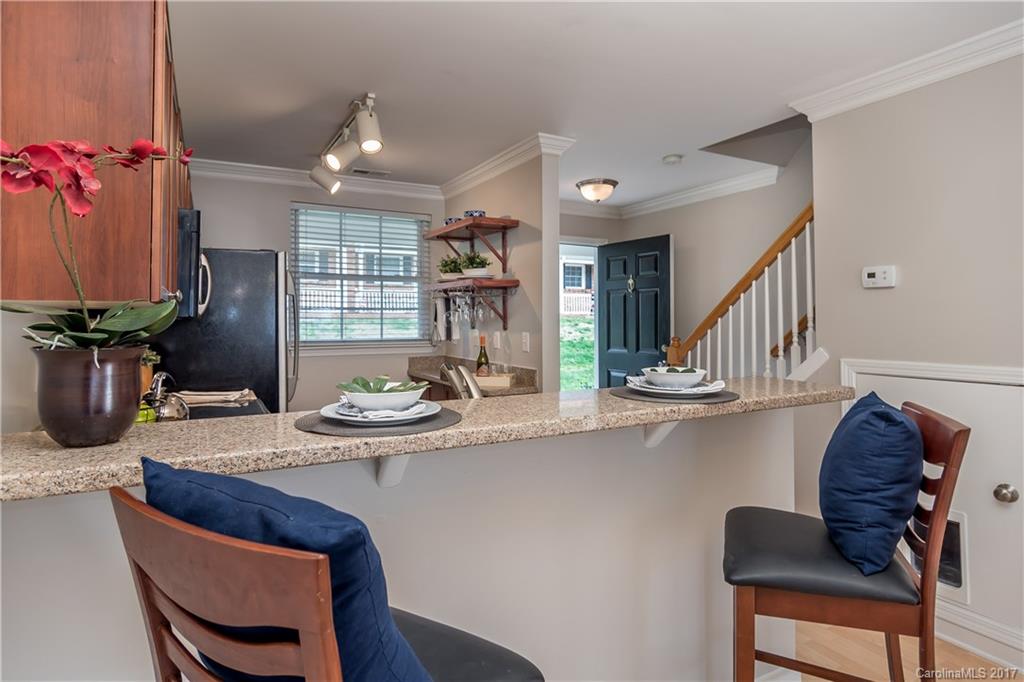 Commonwealth - Residential