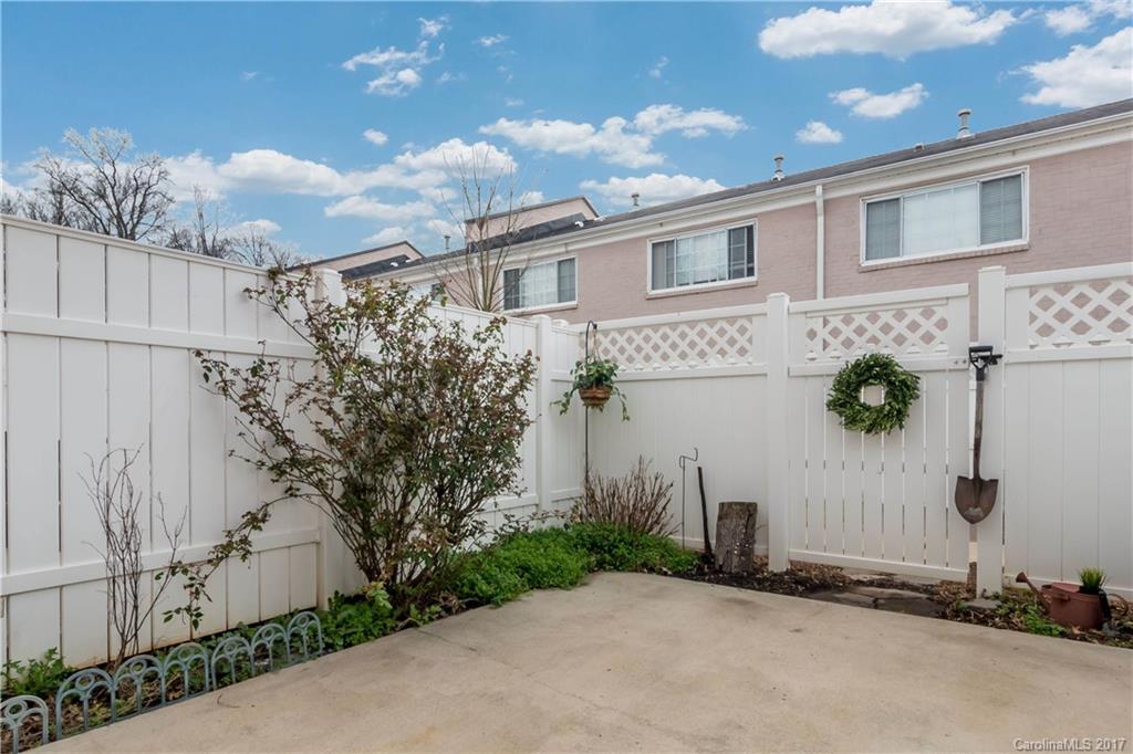 Commonwealth - Residential