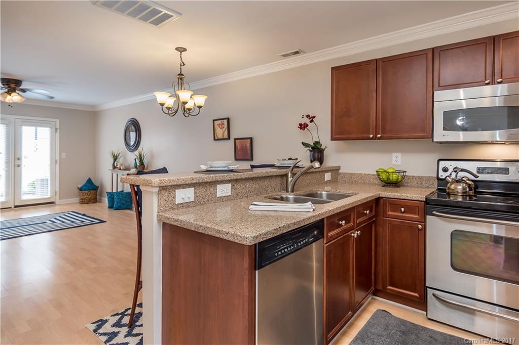 Commonwealth - Residential