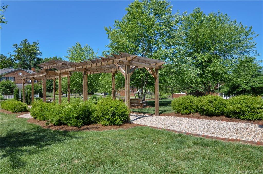 Commonwealth - Residential