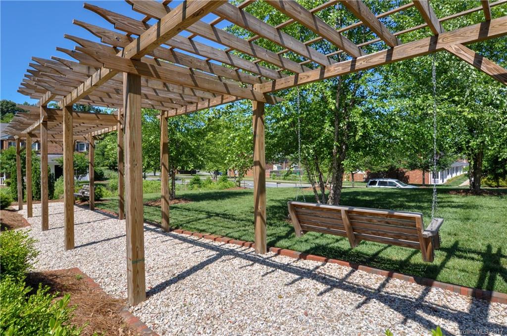 Commonwealth - Residential