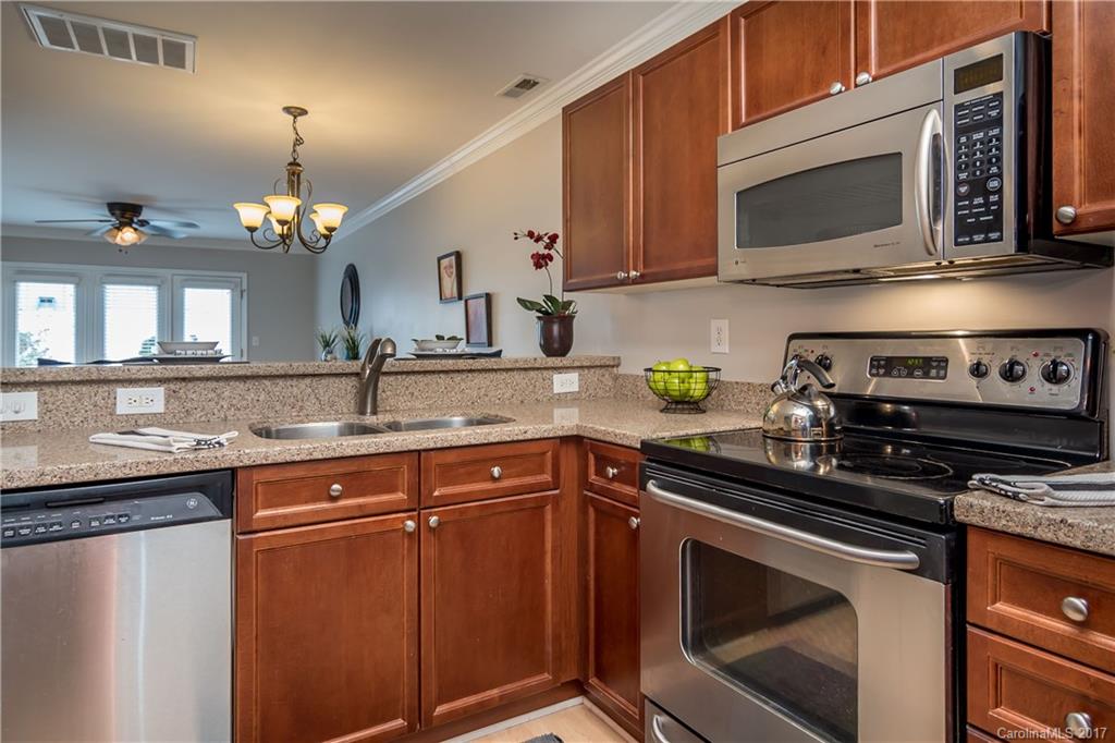 Commonwealth - Residential