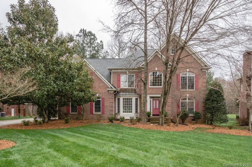 FANTASTIC OPPORTUNITY!! COMPLETELY UPDATED--NEW CHEF'S KITCHEN W/ COMMERCIAL APP. NEW CABINETRY, NEW BUTLERS PANTRY & MORE! Expansive Great Rm w/masonry FP. Elegant Formals & PRIVATE Office. Master suite w/trey ceiling has NEW MASTER BATH w/soaking tub! NEW secondary BATH! Convenient Bonus offers NEW built-in ent. All NEW PAINT,NEW HVAC, NEW ROOF & MORE!! Expansive Deck overlooks private wooded grounds. (.8ac) GREAT SCHOOLS, GREAT HOUSE-- DON'T WAIT!