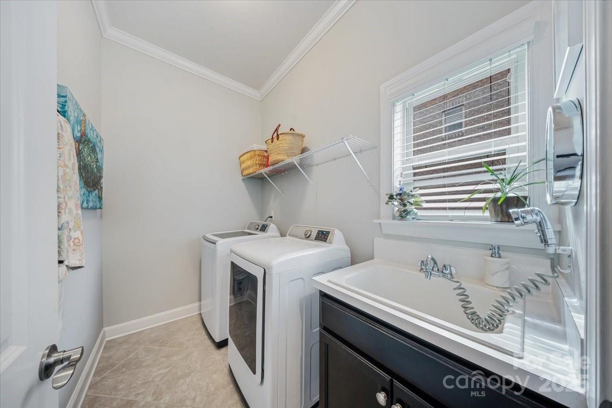 Barber Rock - Residential