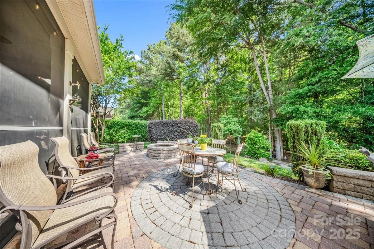 Barber Rock - Residential