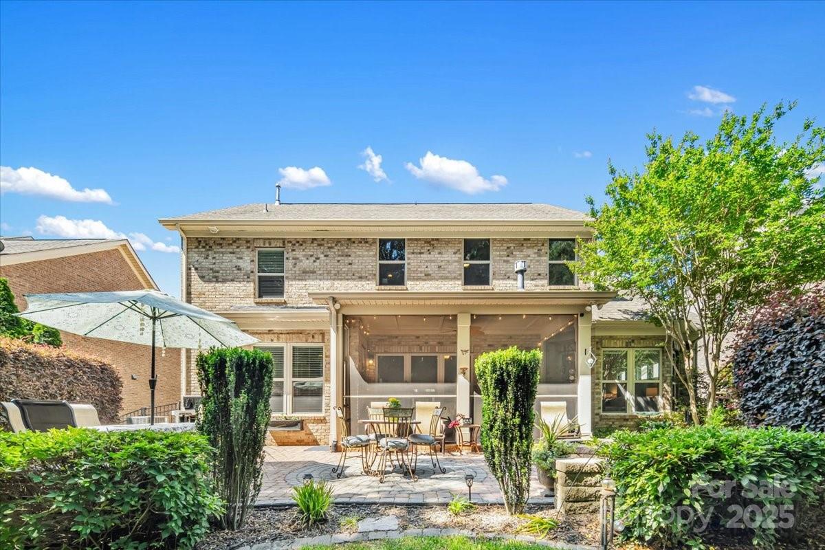 Barber Rock - Residential