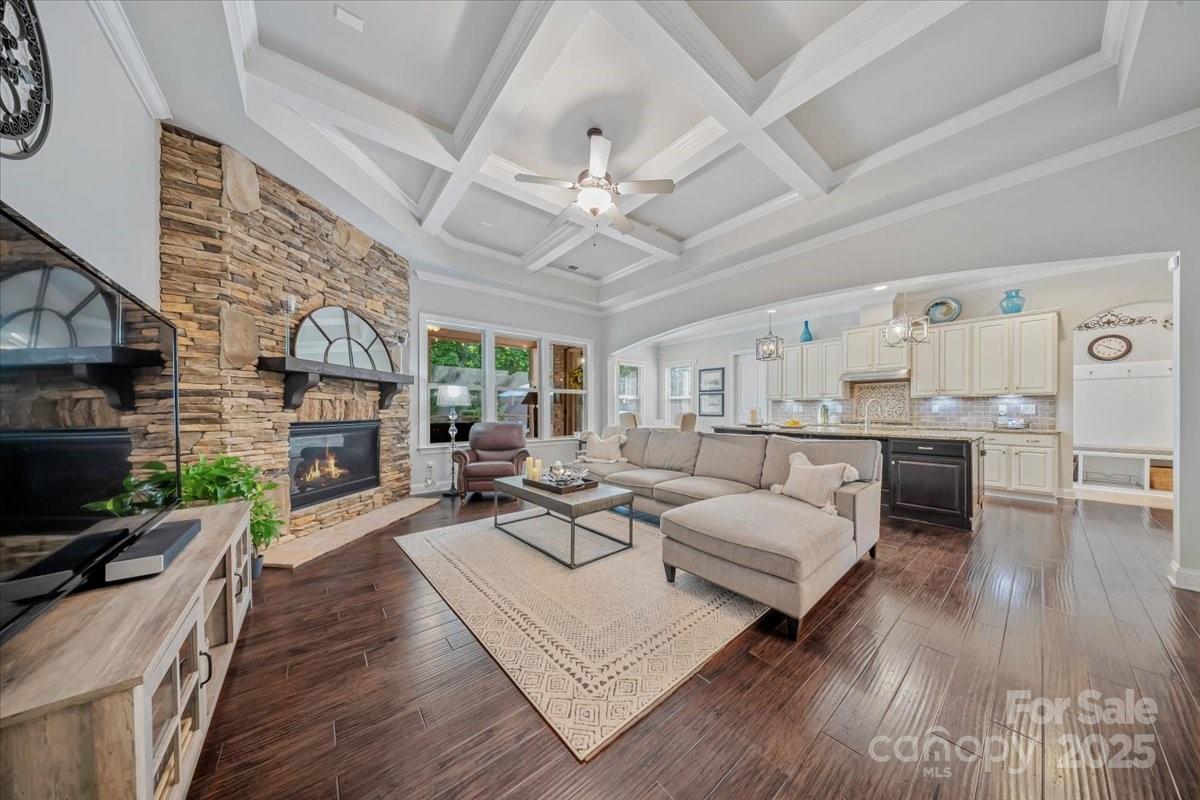 Barber Rock - Residential