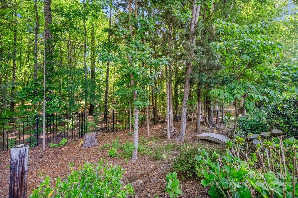 Barber Rock - Residential