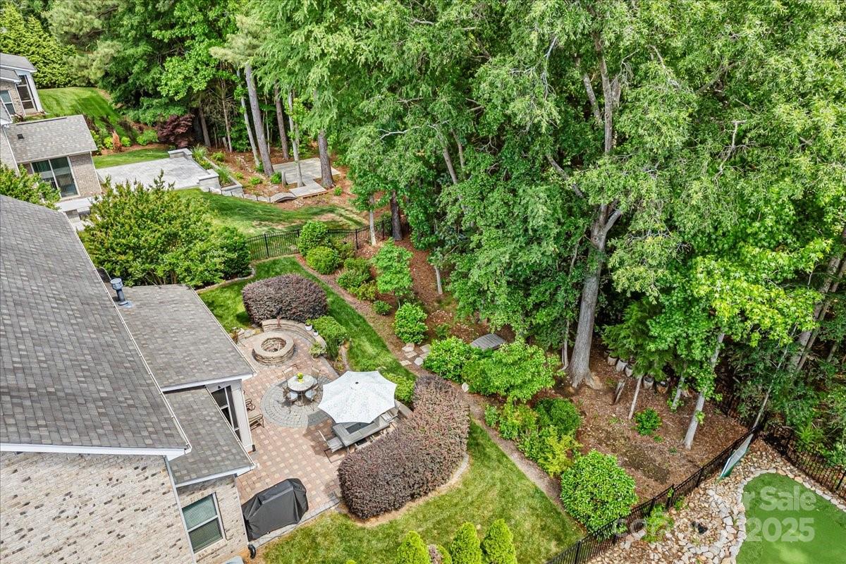 Barber Rock - Residential