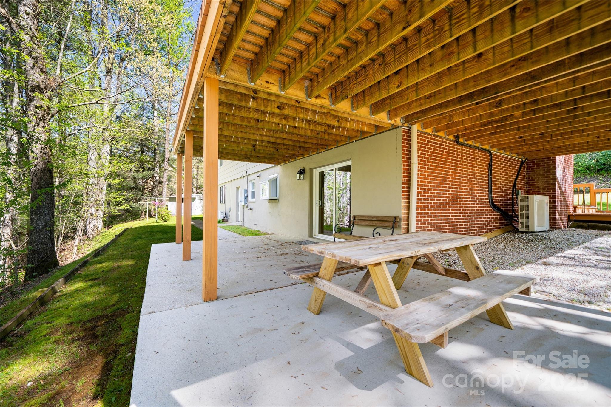 Jeter Mtn Terrace - Residential