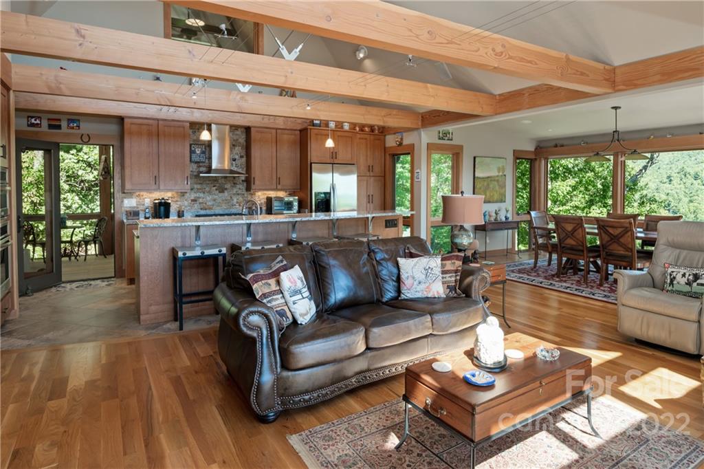 Pinnacle Falls - Residential