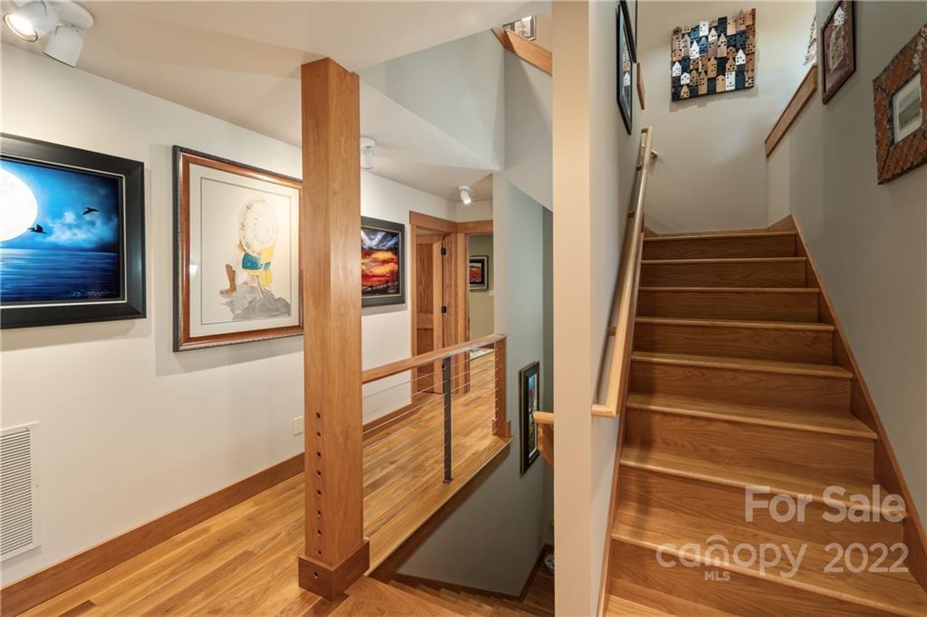 Pinnacle Falls - Residential