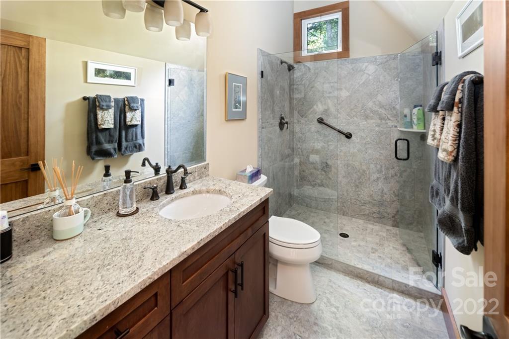 Pinnacle Falls - Residential