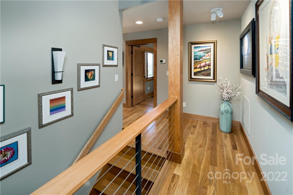 Pinnacle Falls - Residential