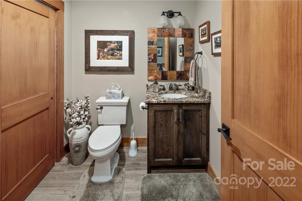 Pinnacle Falls - Residential