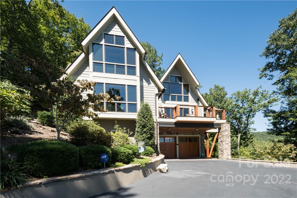 Pinnacle Falls - Residential