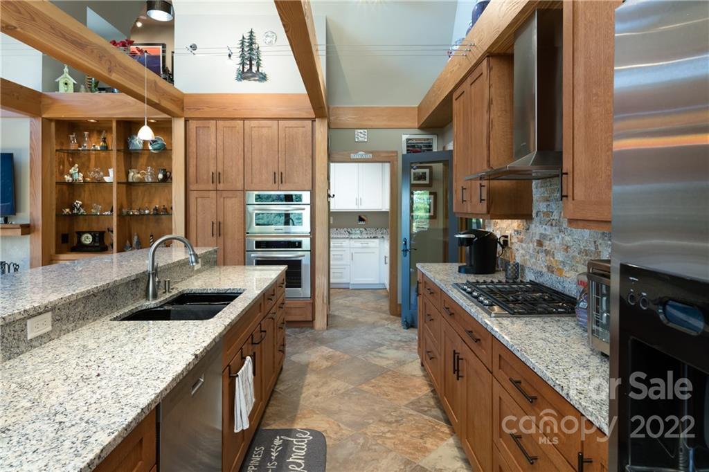 Pinnacle Falls - Residential