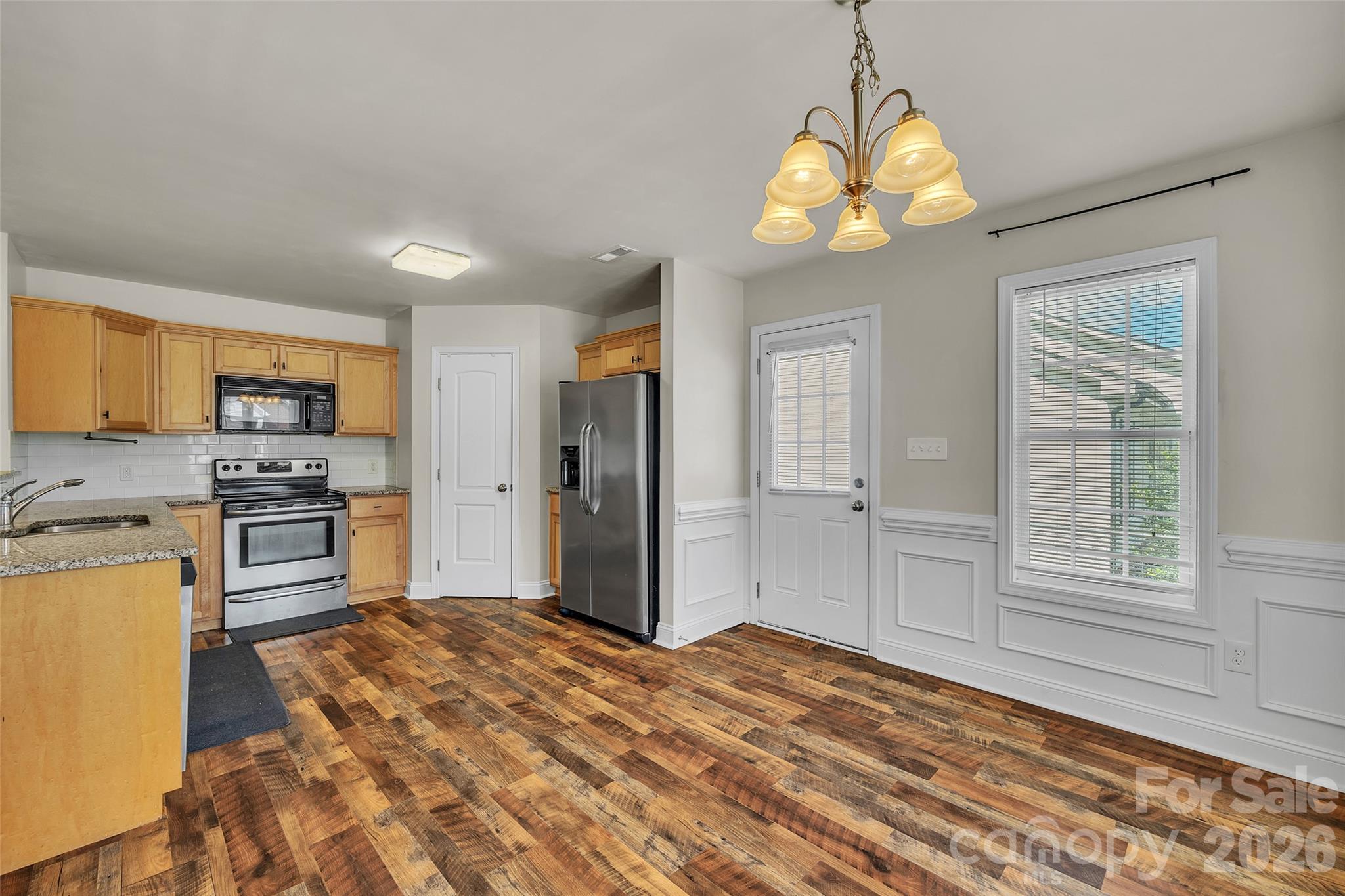766 Main Street SW
