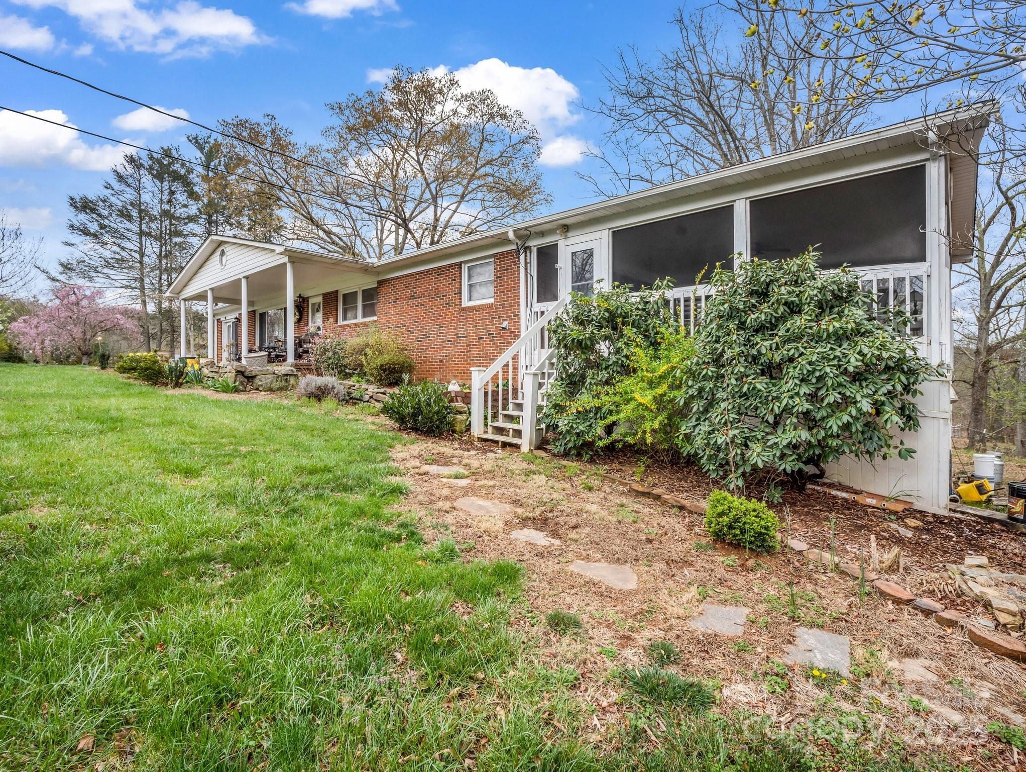 24 Clarke Road