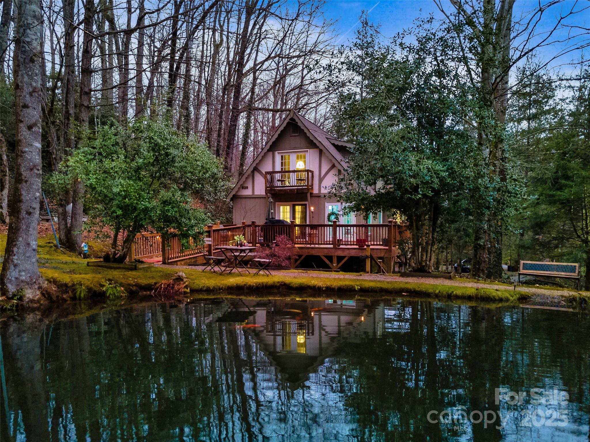 21 Christy Lane