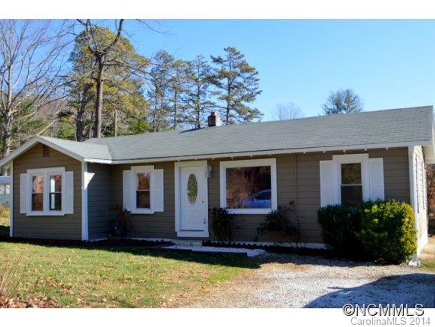 CONVENIENT TO TOWN, IN  A QUIET NEIGHBORHOOD TWO OUTBUILDINGS INCLUDED,GREAT RENTAL OR STARTER HOME.