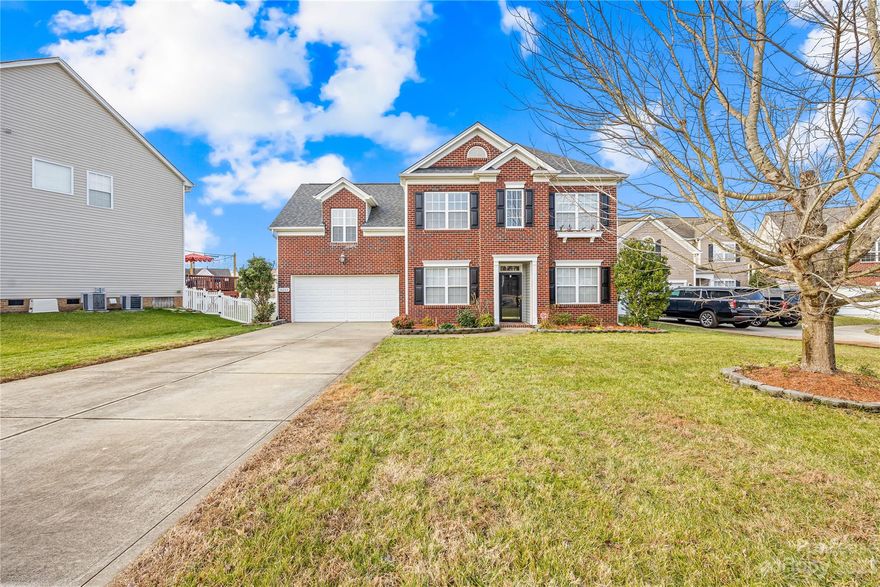 Available in Berewick, this 4BR/3.5BA, 2-car garage single-family house with fenced yard is near Charlotte Premium Outlet mall! Open floor plan includes high-ceiling foyer, family room, gourmet kitchen, formal dining/living rooms, powder room, and guest bedroom with attached full bathroom on main level. Upstairs: master bedroom, 2 bedrooms, bonus room, laundry, and additional full bathrooms. Upgrades: custom closet organizers, granite countertops, stainless-steel appliances, gas stove, and more. Walk to shopping/restaurants, quick access to I-485, I-85, I-77, and airport. Rent covers HOA, provides washer, dryer, and refrigerator access. Tenants responsible for gas, water, electricity, and lawn maintenance. Requirements: minimum 1-year lease, no short-term rentals/sub-leasing, background checks with application fees for tenants aged 18 and above.