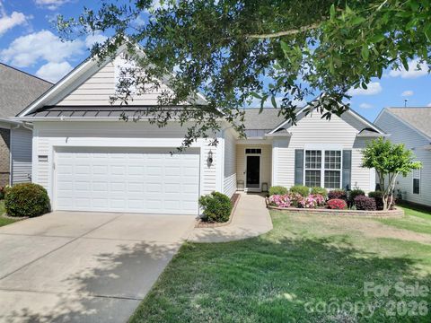 Photo of 8080 Pawleys Court, Fort Mill, SC 29707 (MLS # 4373138)