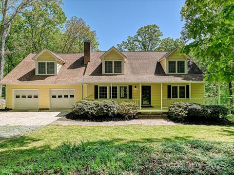 124 Canterbury Lane Matthews NC 28104